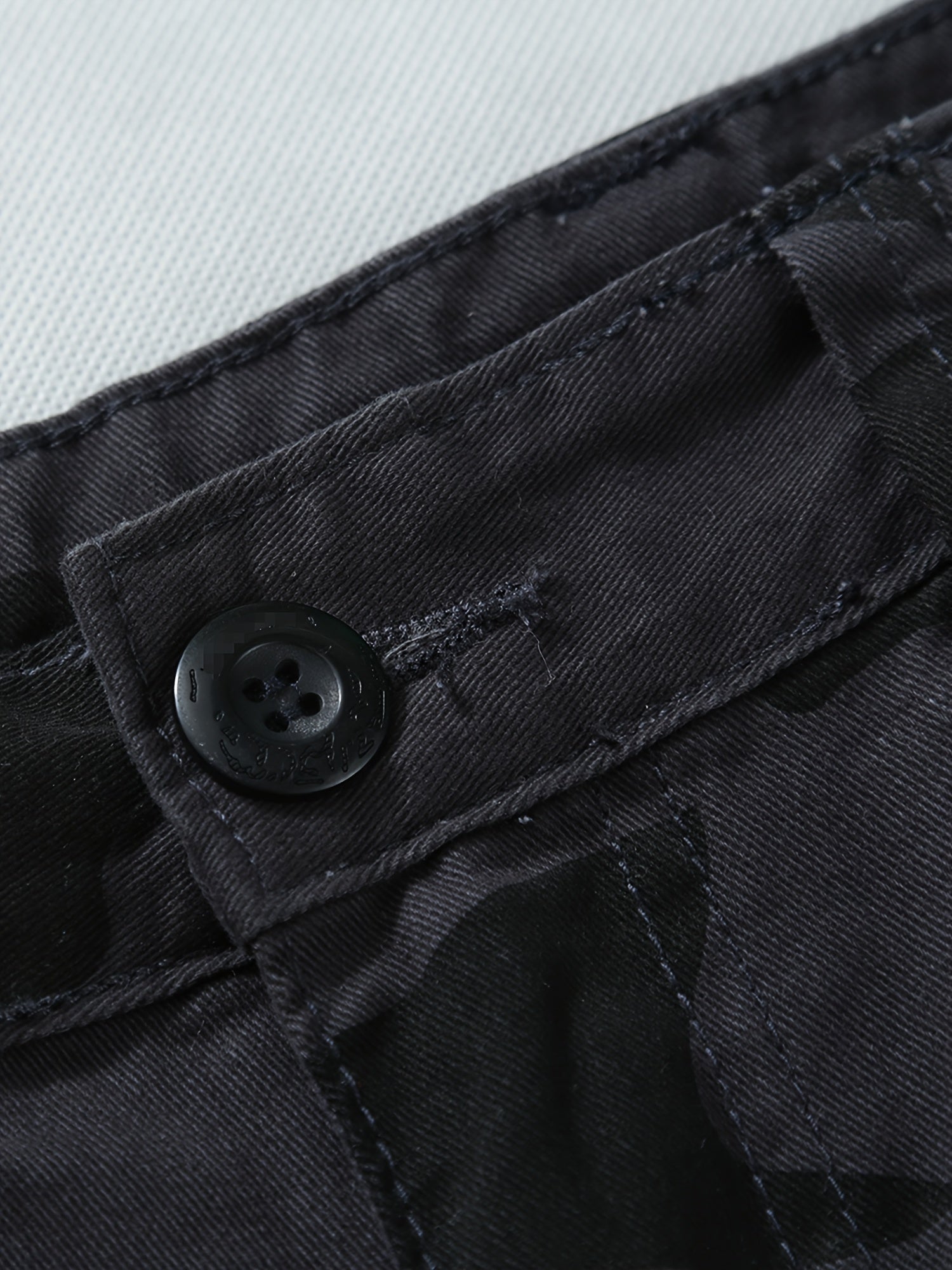 Men's Tactical Camo Cargo Pants - Overalls with Multi Flap Pockets, Loose Fit, and Durable Fabric for Outdoor Enthusiasts - Perfect for Hiking, Fishing, and Camping Adventures - Tactinest.com